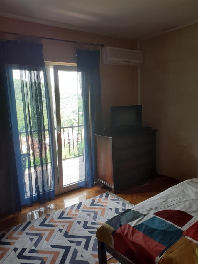 Guest House Cvoro ヘルツェグ・ノヴィ エクステリア 写真